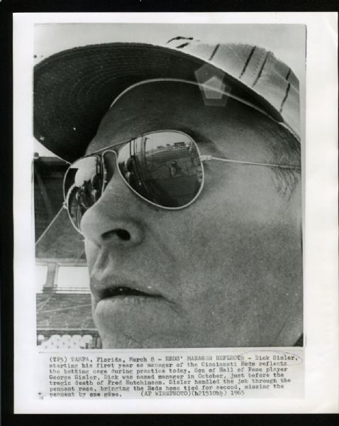 DICK SISLER Starts Managing Reds 1965 Cincinnati Reds Vintage News Wire Photo