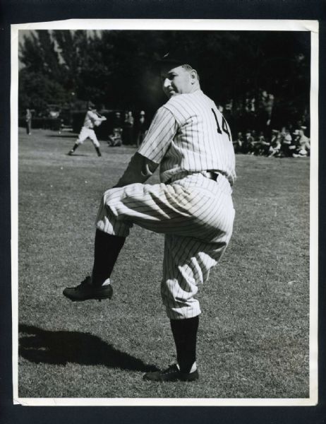 1930's Original Photo BUMP HADLEY New York Yankees Vintage News Type 1