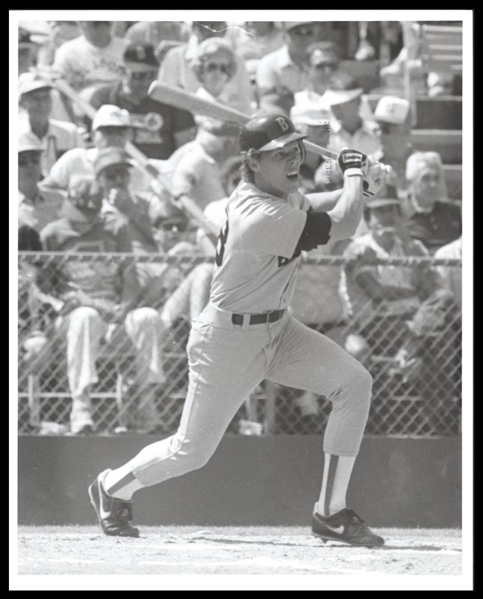 1987 Boston Red Sox TODD BENZINGER Batting Original Photo Rookie Type 1