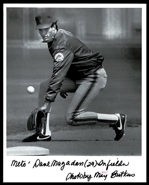 1987 New York Mets DAVE MAGADAN Fielding Original Photo Type 1