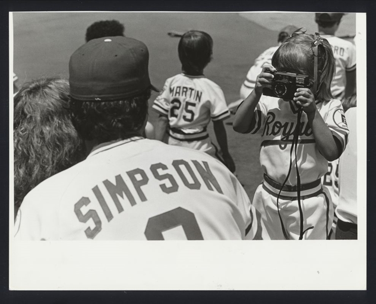 1983 Kansas City Royals JOE SIMPSON Poses for Fan Original Photo Type 1