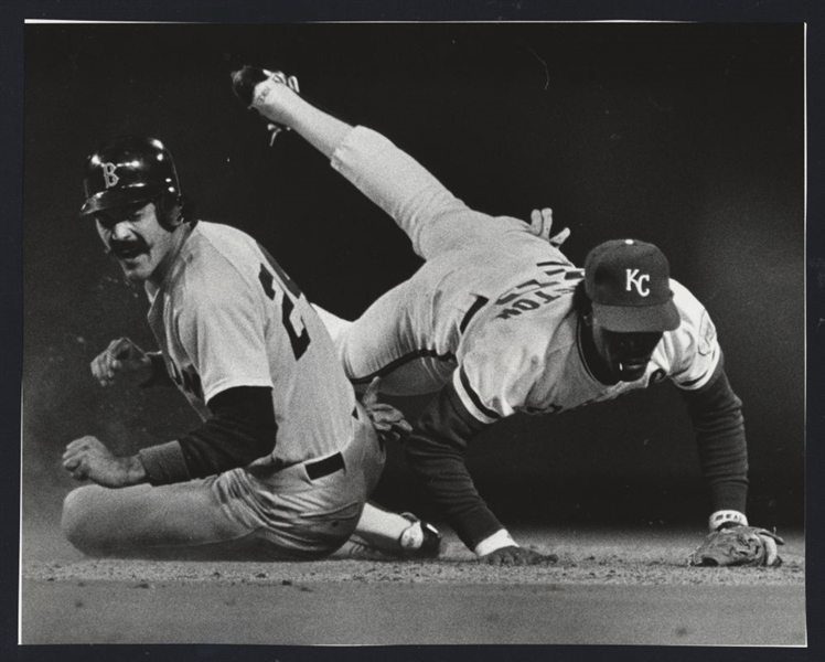 1983 Boston Red Sox DWIGHT EVANS vs Royals U L WASHINGTON Original Photo Type 1