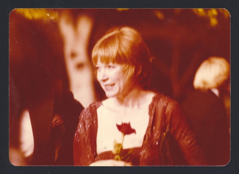 1970s SHIRLEY MACLAINE Live Candid Vintage Original Photo TERMS OF ENDEARMENT nb
