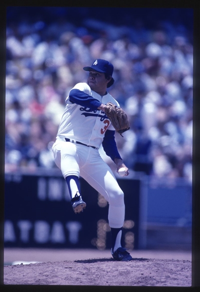 1980s Los Angeles Dodgers FERNANDO VALENZUELA Original 35mm Slide Transparency