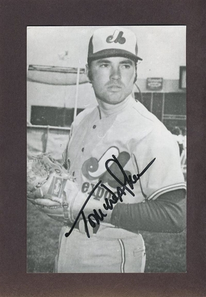 R TOM WALKER 1972-77 Montreal Expos SIGNED Real Photo Postcard RPPC (d.2023)
