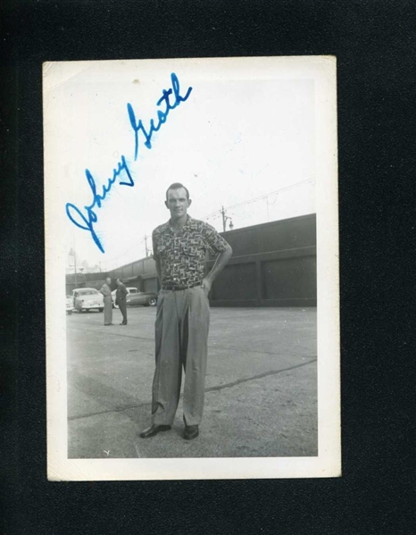 JOHNNY GROTH 1952 Detroit Tigers SIGNED Photo (d.2021)