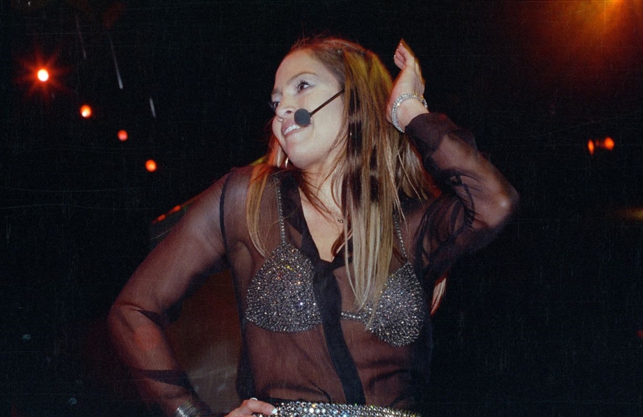 Lot of (6) 1990s JENNIFER LOPEZ & DANCERS Live Original 35mm Photo Negatives bn