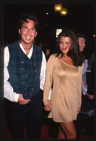 1995 YASMINE BLEETH & RICKY PAULL GOLDIN Original 35mm Slide Transparency