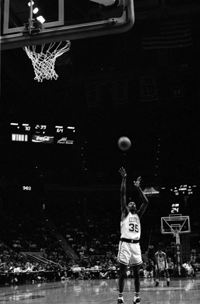 Lot of (9) 1992 ATLANTA HAWKS vs BOSTON CELTICS Hartford Original 35mm Negatives