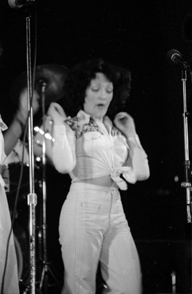 1970s KARLA DEVITO Of ORCHESTRA LUNA Live On Stage Original 35mm Negative bn