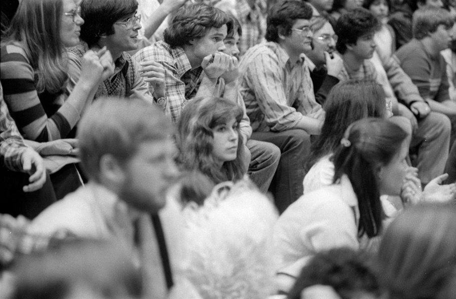 Lot (4) 1970s FAIRFIELD UNIVERSITY BASKETBALL GAME Orig 35mm Photo Negatives bn