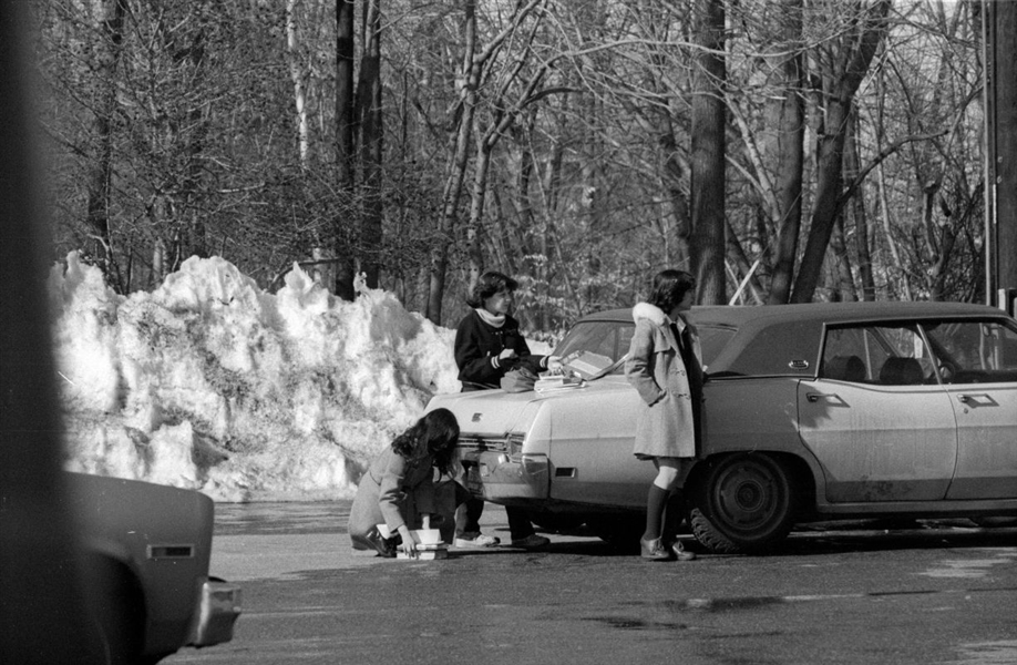 Lot (5) 1970s STUDENTS w/ PONTIAC TEMPEST LEMANS GTO Original 35mm Negatives bn