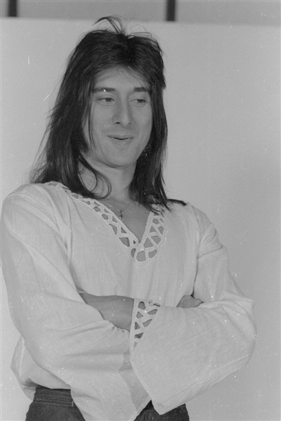 1980s JOURNEY - STEVE PERRY Original 35mm Photo Negative AMERICAN ROCK LEGEND bn