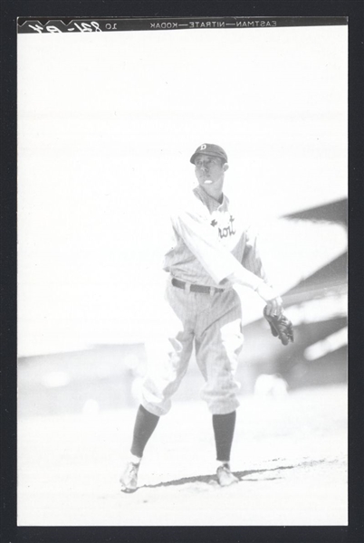 WHIT WYATT Real Photo Postcard RPPC 1932 Detroit Tigers George Burke 