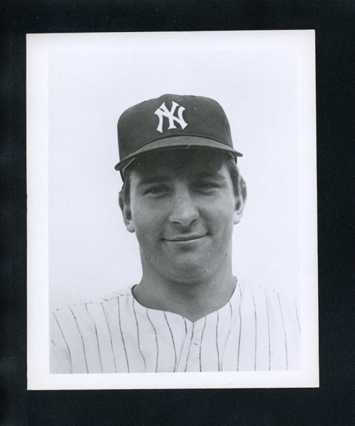 JOHN ELLIS New York Yankees Team Issue Photo Team Issued