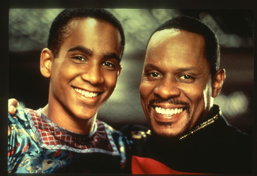 1995 AVERY BROOKS & CIRROC LOFTON On STAR TREK: DEEP SPACE NINE Original Slide