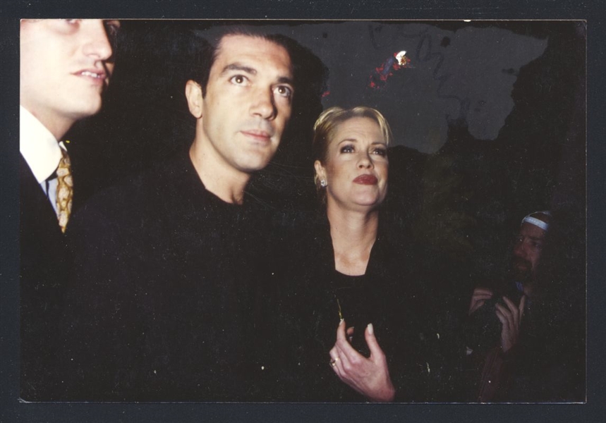 1990s ANTONIO BANDERAS & MELANIE GRIFFITH Live Candid Snapshot Original Photo nb