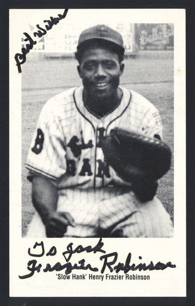 FRAZIER ROBINSON 1940s Baltimore Elite Giants SIGNED Photo Postcard (d.1997)