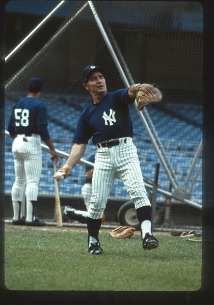 1982 New York Yankees JOE ALTOBELLI Coach Original 35mm Slide Transparency