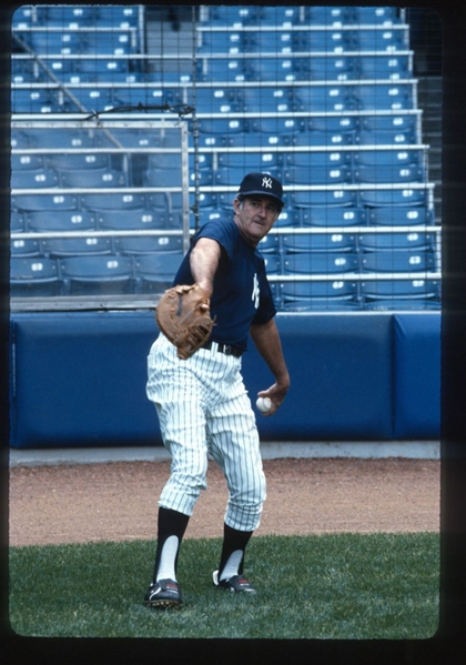 1982 New York Yankees MICKEY VERNON Original 35mm Slide Transparency