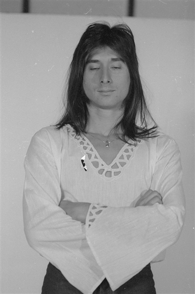 1980s JOURNEY - STEVE PERRY Original 35mm Photo Negative AMERICAN ROCK LEGEND bn