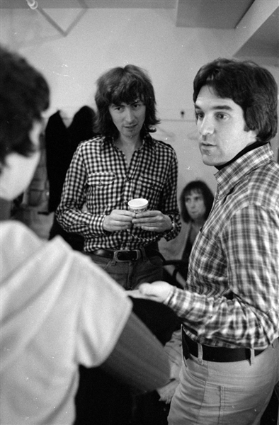 Strip of (6) 1970s AL STEWART Candid Original 35mm Photo Negatives bn