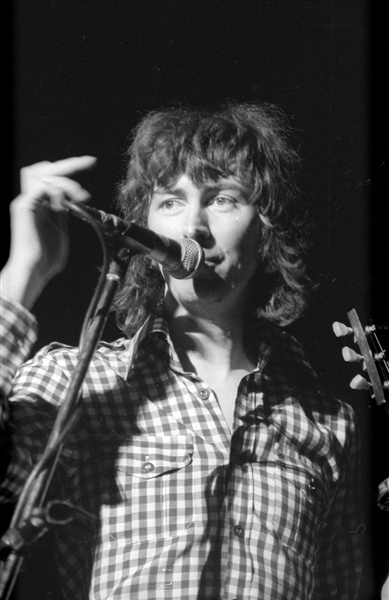 Strip of (4) 1970s AL STEWART Live Concert Original 35mm Photo Negatives bn