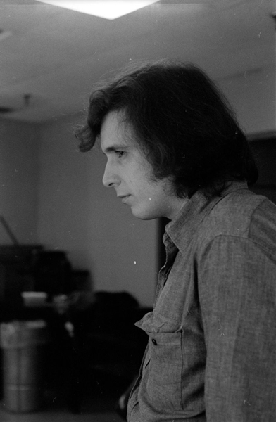 Strip of (6) 1970s DON MCLEAN Candid Original 35mm Photo Negatives bn