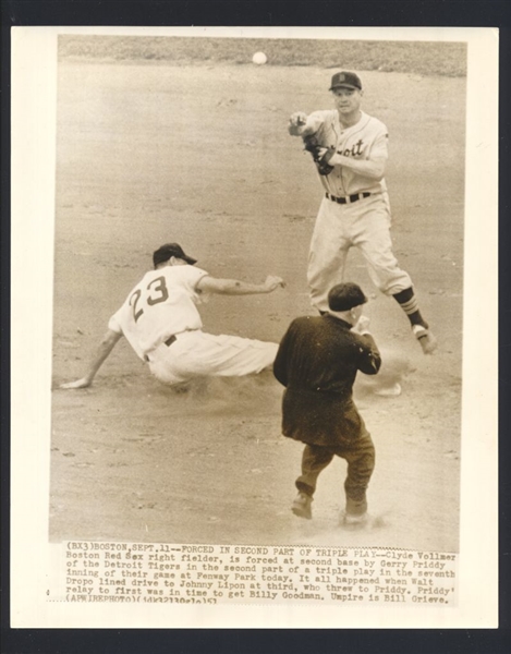 1951 Tigers JERRY PRIDDY Triple Play CLYDE VOLLMER, BILL GRIEVE News Wire Photo