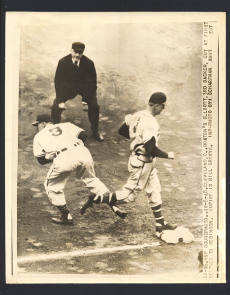 1948 World Series Boston Braves BOB ELLIOTT vs Indians EDDIE ROBINSON Wire Photo