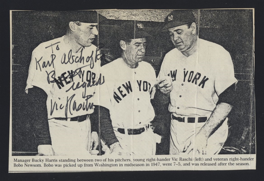 VIC RASCHI ca 1947 New York Giants SIGNED Cut (d.1988)