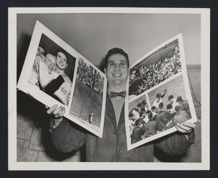 1950s Yankees BOBBY THOMSON w/ 1951 World Series Photos Original News Photo