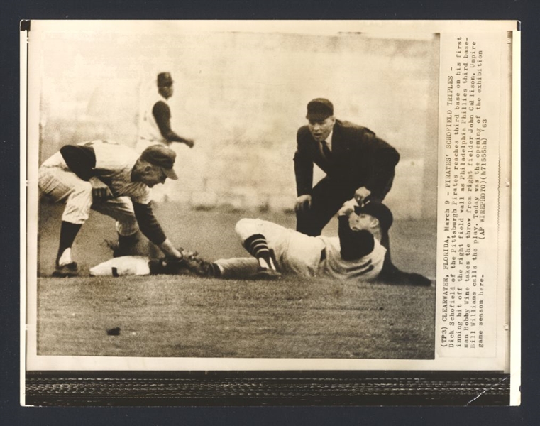 Lot (3) 1963 Pirates JOHNNY LOGAN, J DICK SCHOFIELD, DONN CLENDENON Wire Photos