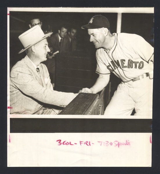 1946-52 Sacramento Solons JOE MARTY Original News Photo