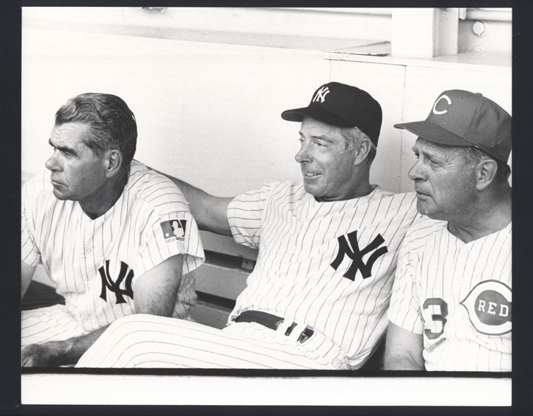 1969 CHARLIE KELLER, JOE DiMAGGIO & JOHNNY VANDER MEER Old Timers Original Photo