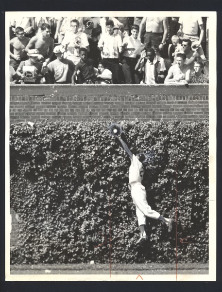 Lot of (3) 1960-78 Cubs ELLIS BURTON, AL HEIST & JERRY WHITE Original Photos
